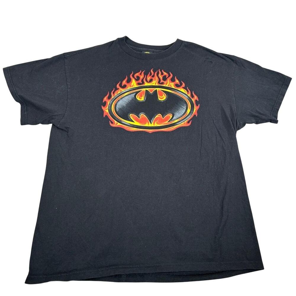 Batman DC Comics Graphic T-Shirt Black Fire Flame Logo 2011 Mens Large L